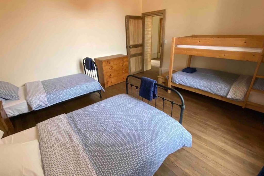 Le Presbytere - Touillon, Jacuzzi, 4 Chambres Pour 10 Exterior foto